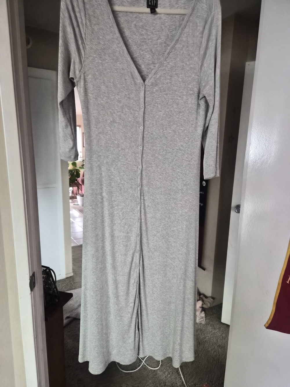 GAP Light Gray Ribbed Top - Gray - Picture 4 of 4